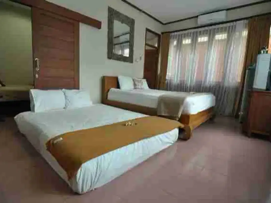 Rumah dalam Komplek Dekat Tiara Soputan Denpasar - Image 5 of 6