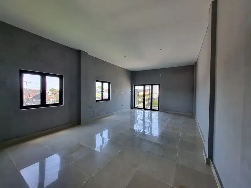 Dijual & Disewakan 4 Unit Ruko di Teuku Umar Barat, Denpasar Barat - Image 7 of 10