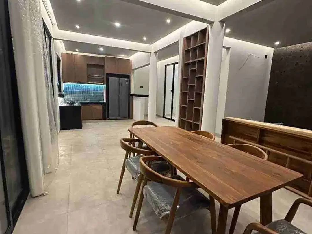 Villa Mewah 3 Kamar Tidur Lokasi Strategis di Canggu - Image 7 of 10