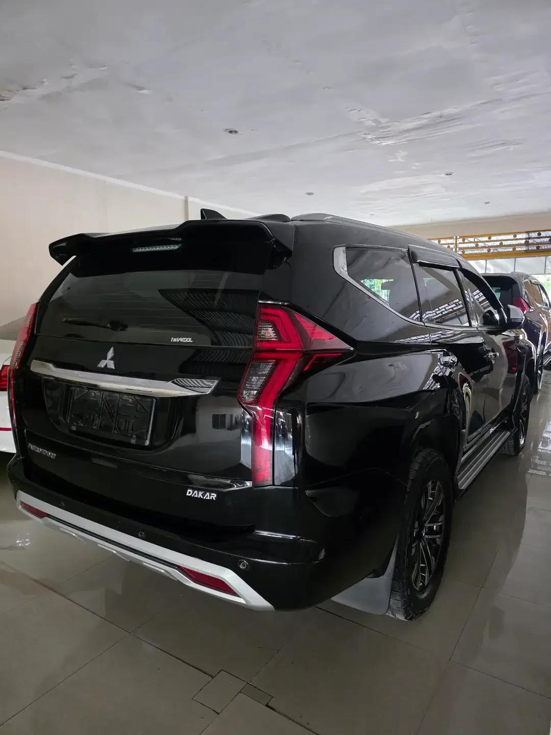 Pajero Dakar 2021 Automatic diesel - Image 3 of 6