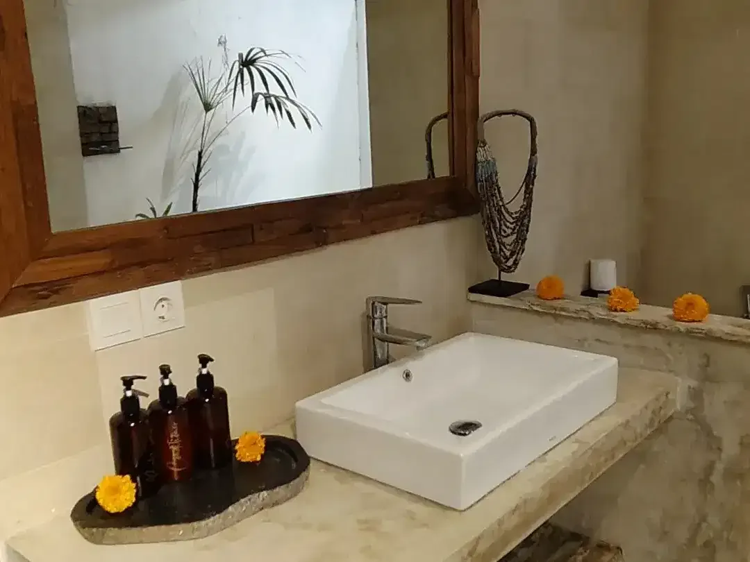 2 Bedroom Villa for sale in Seminyak, Bali - Image 5 of 10