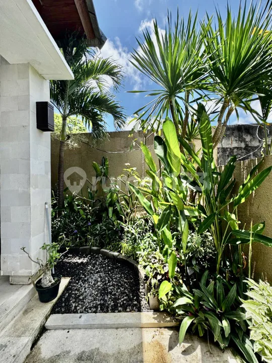 Rumah di Perumahan Royal Garden Residence Jimbaran Nusa Dua - Image 3 of 4