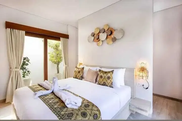 FOR SALE BRAND NEW LUXURY VILLAS 4 BED SEMINYAK - Image 8 of 10