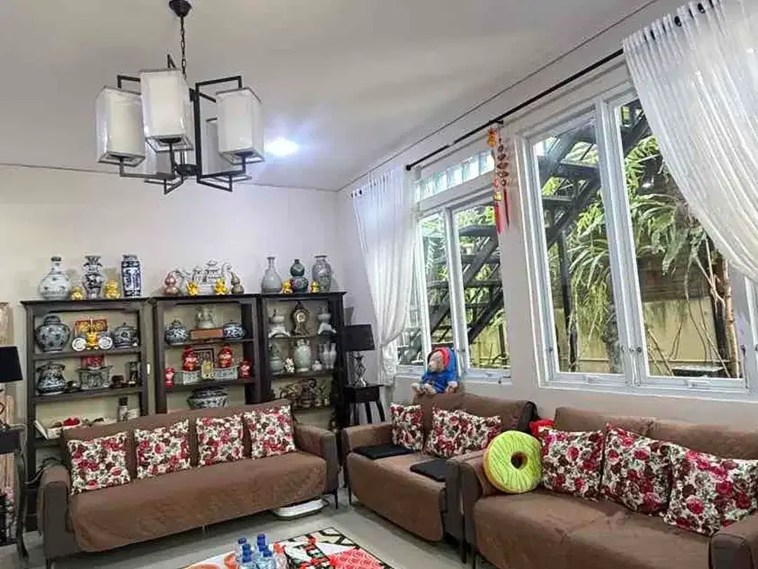 DIJUAL RUMAH MEWAH FULL FURNISHED – PERUM NUANSA UDAYANA, JIMBARAN, BALI - Image 3 of 10