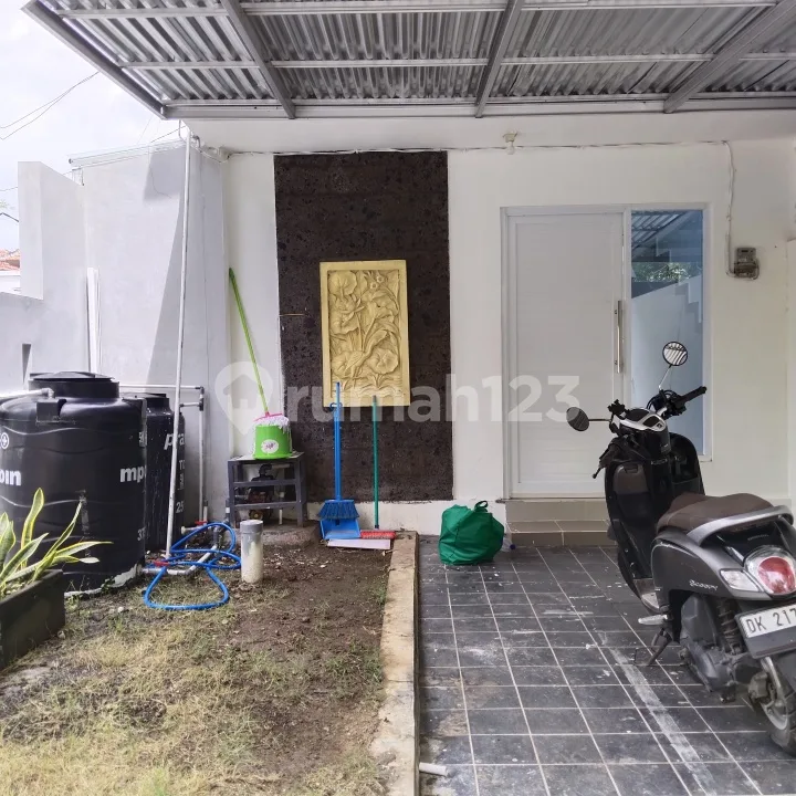 Rumah, 2 Lantai, SHM, Dekat Tempat Wisata, di Nusa Dua, - Image 2 of 4