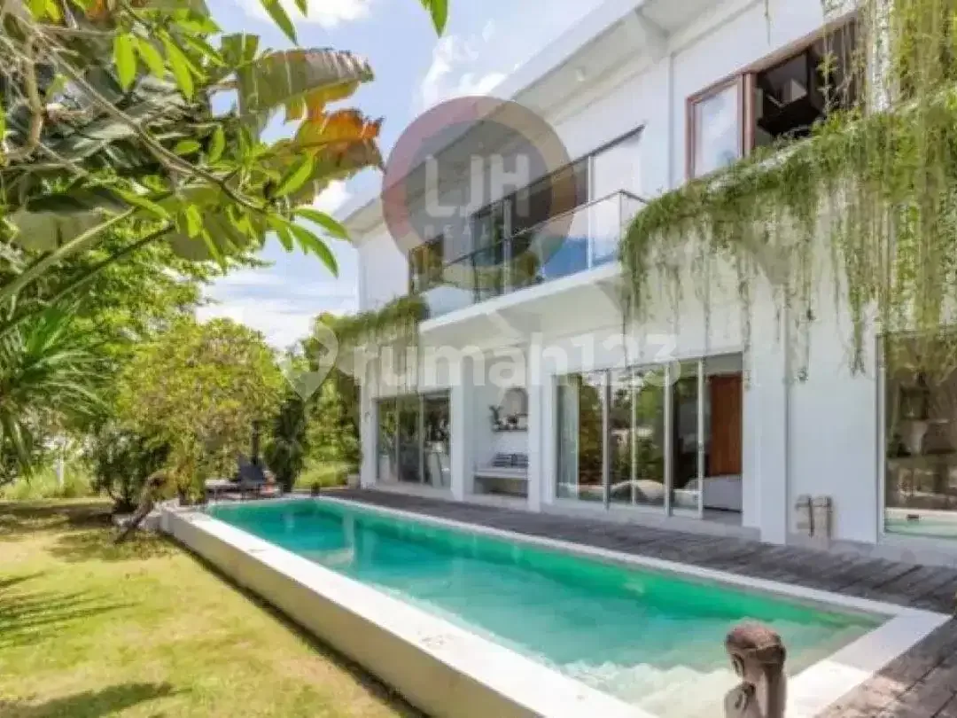For Sale Villa Umalas Bali With Swimming Pool - Image 5 of 9