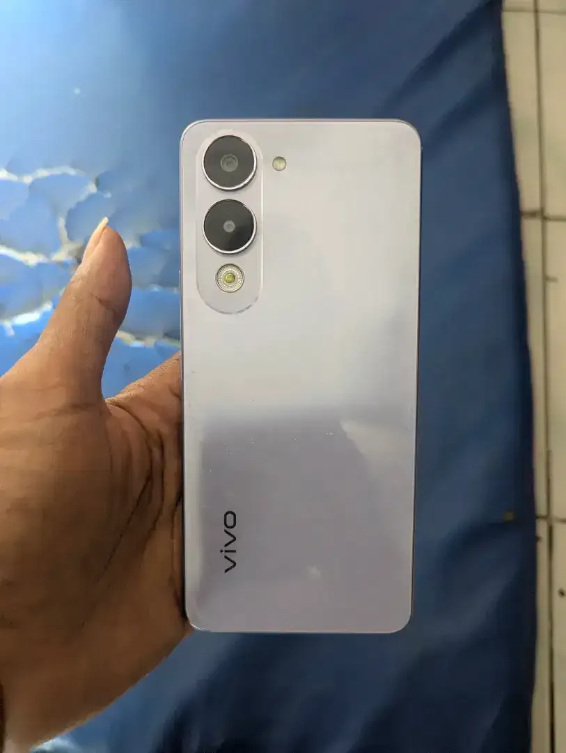 vivo y04s ram 4/64gb - Image 2 of 2