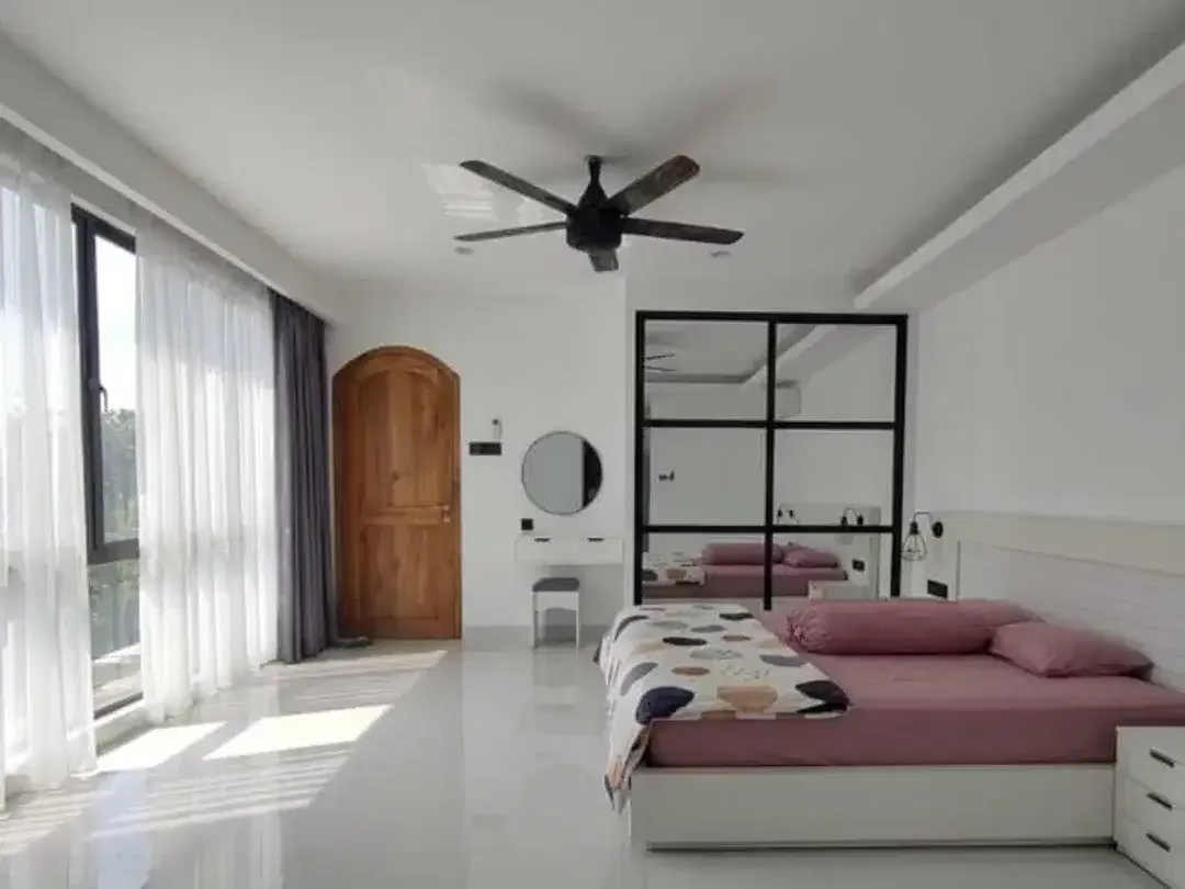 Dijual Villa 2+1 Kamar Full Furnished Tabanan – Rooftop & Private Pool - Image 5 of 7