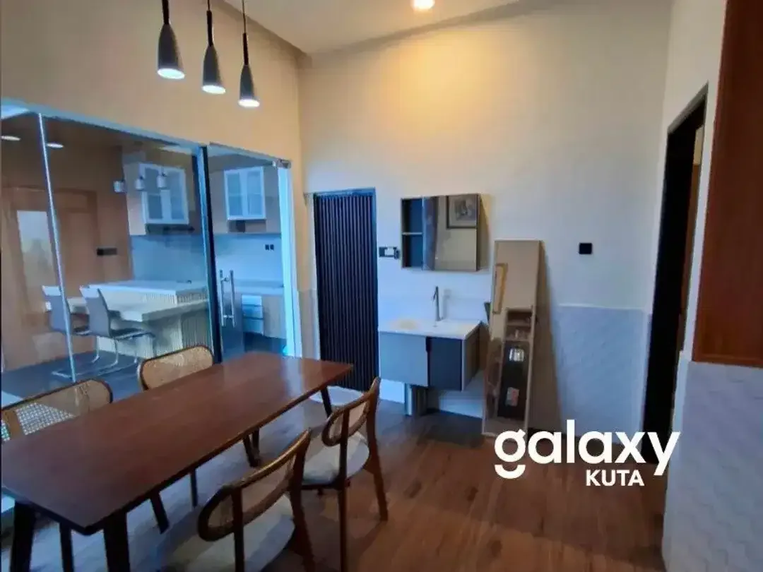DIJUAL VILLA SIAP HUNI DEKAT PUSAT KULINER DI TAMAN GRIYA JIMBARAN BADUNG - Image 5 of 10