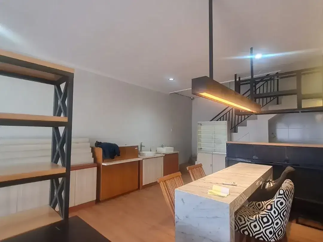 Ruko Bagus 2 Lantai Disewakan, di area Sanur - Image 2 of 10