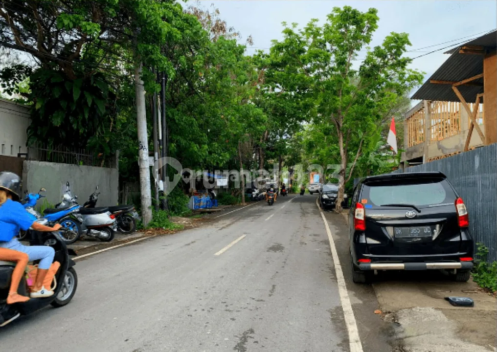 Tanah Pinggir Sungai Dekat Pantai Berawa Canggu - Image 3 of 4
