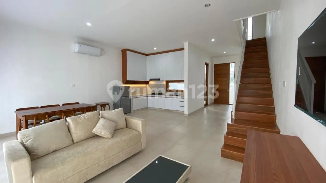 Brand New Villa Kerobokan 2 Bedrooms, Fully Furnished With Pool. Easy Access To Canggu, Seminyak. - Image 2 of 4