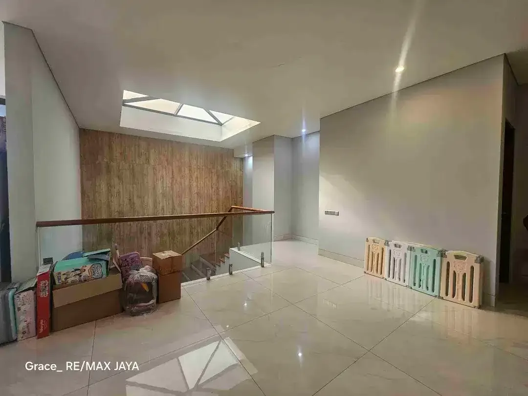 Rumah Modern Ekslusif di Mahendradata Denpasar Barat - Image 9 of 10