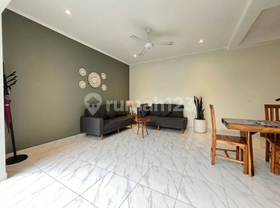 Villa Tropical Modern With Pool Strategis Dekat Pantai di Ungasan - Image 1 of 4