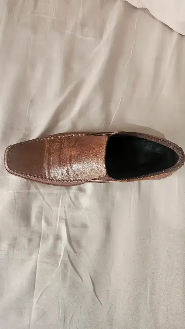 Dijual sepatu kulit asli warna coklat - Image 4 of 4