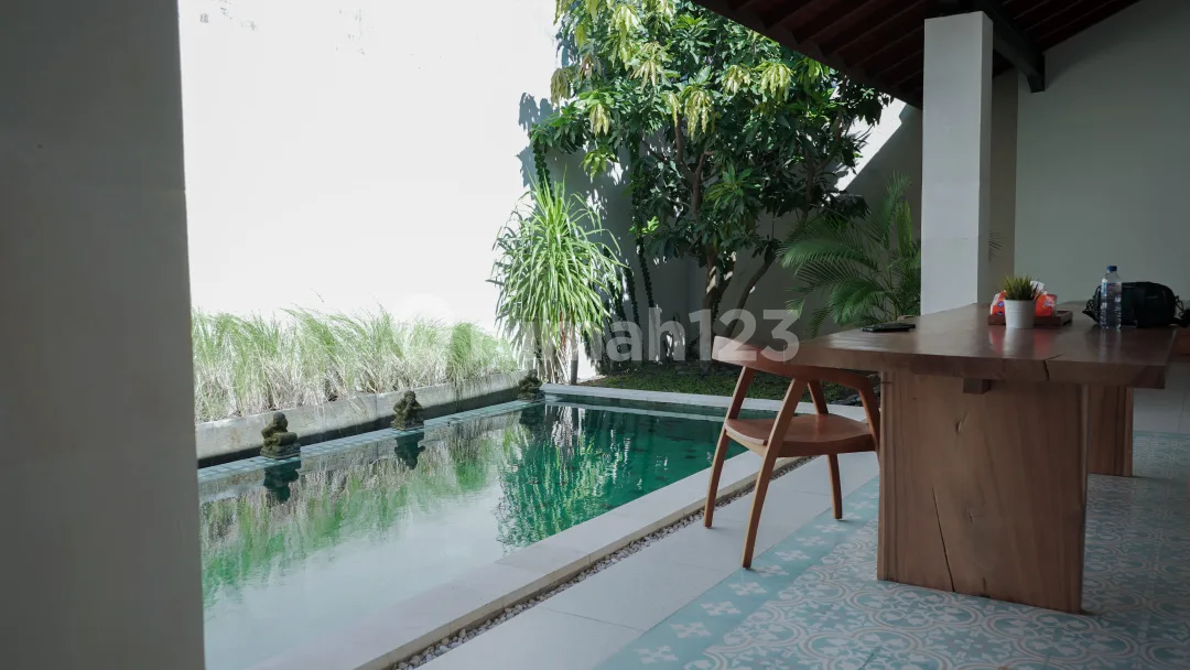 Villa Baru Siap Huni SHM Fully Furnished Seminyak Bali - Image 2 of 4