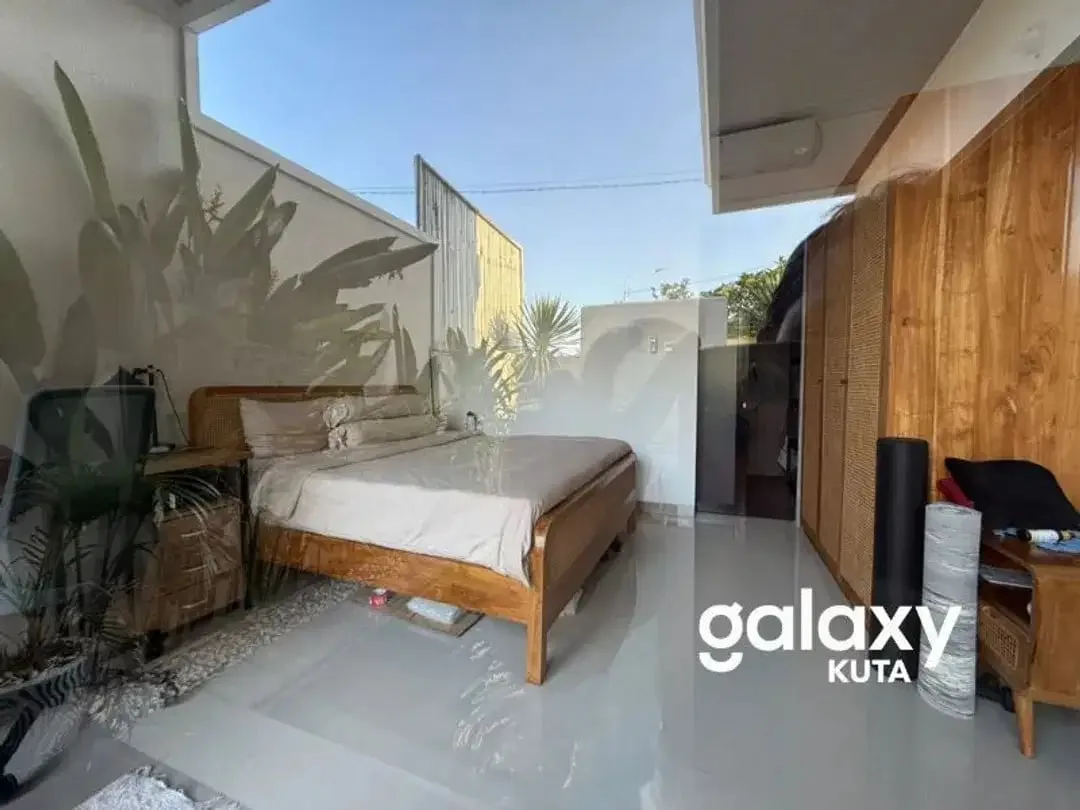 DISEWAKAN BRAND NEW VILLA MODERN STYLE AREA PERERENAN CANGGU BADUNG - Image 7 of 10