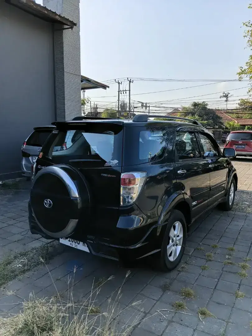 Toyota Rush S Trd Manual 2015 Hitam - Image 5 of 10