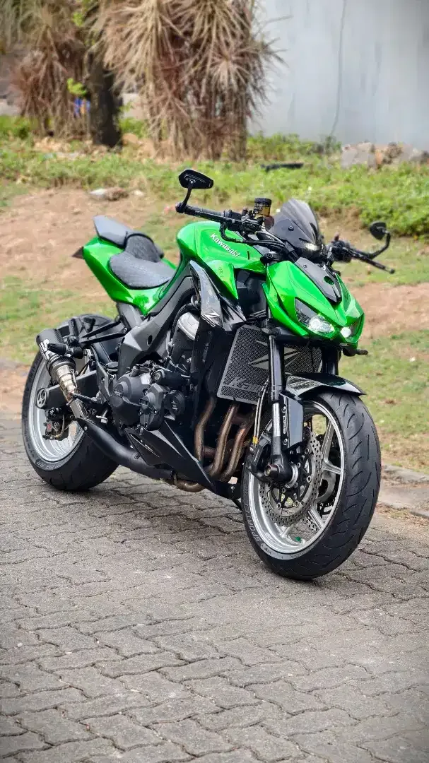 Kawasaki z1000 sugomi 2014 FP, full mulus, cakep - Image 1 of 10