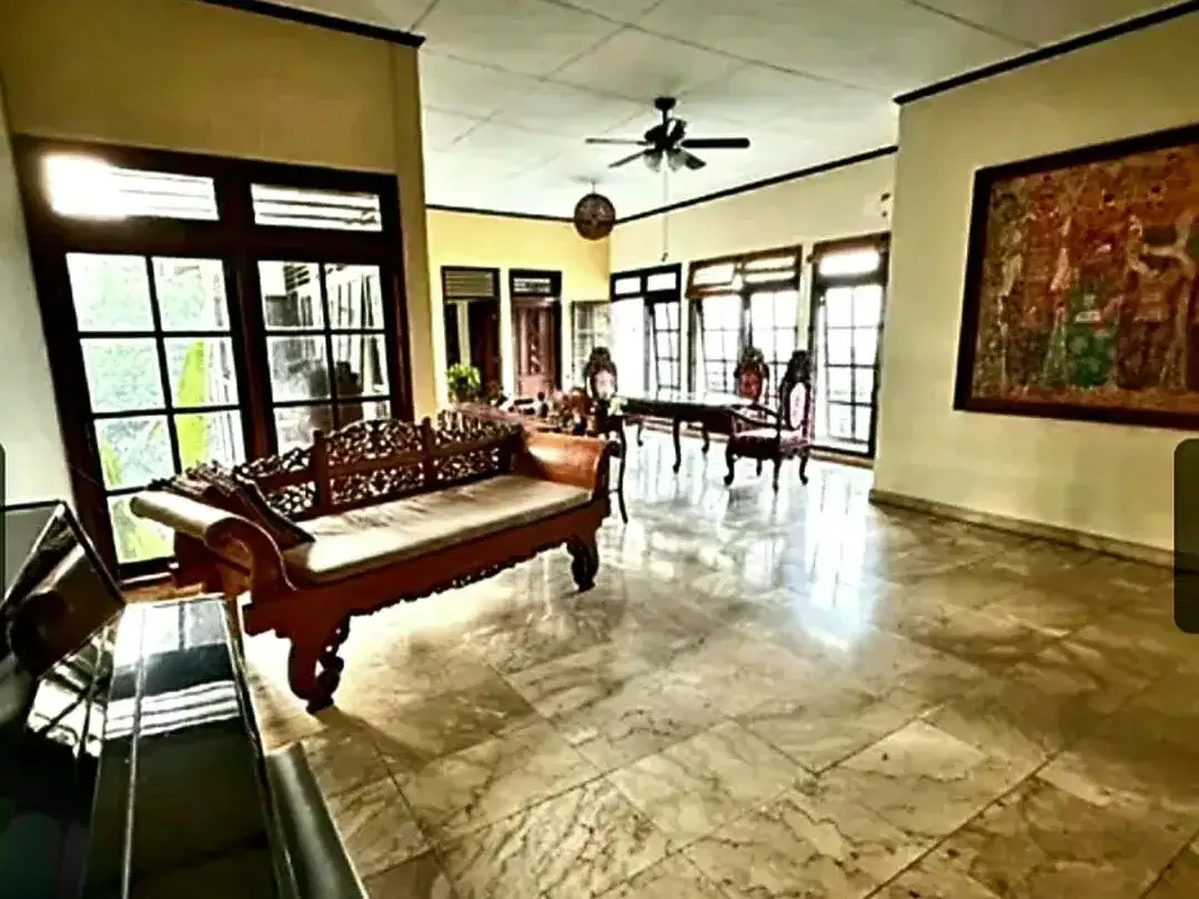 DIJUAL CEPAT GUEST HOUSE 2 LANTAI VIEW LAUT – BENOA, NUSA DUA - Image 1 of 10