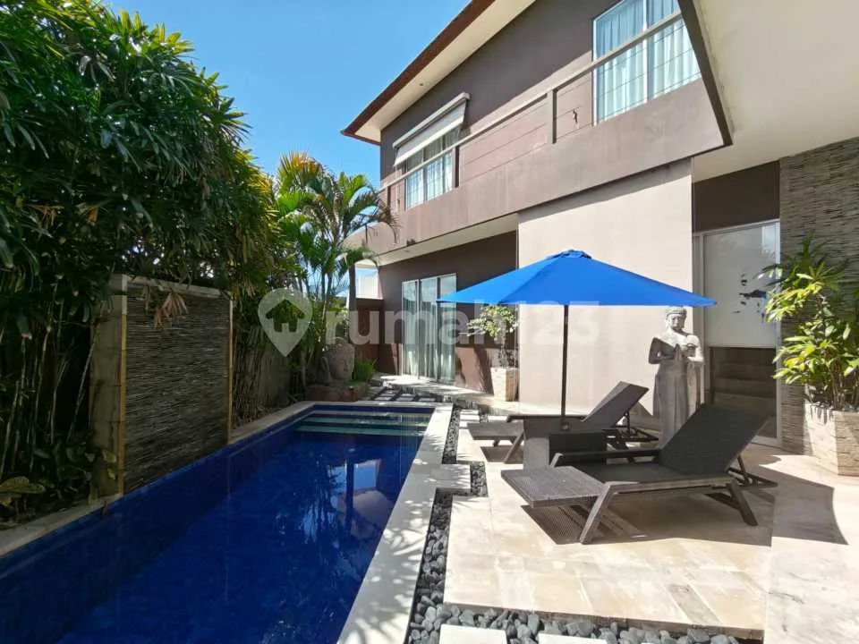 Yearly Rental, Wonderful 3 Bedrooms Villa With Ricefield View In Kesambi, Kerobokan - Image 3 of 4
