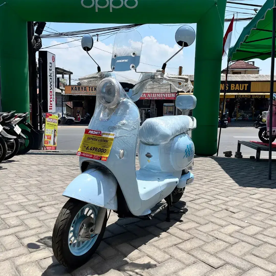 Sepeda Listrik Promo Spesial Stok Tinggal Satu - Image 1 of 3