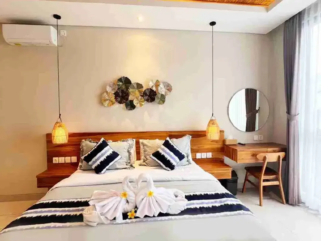3 BEDROOMS VILLA DI BATU BOLONG CANGGU FOR RENT - Image 7 of 10