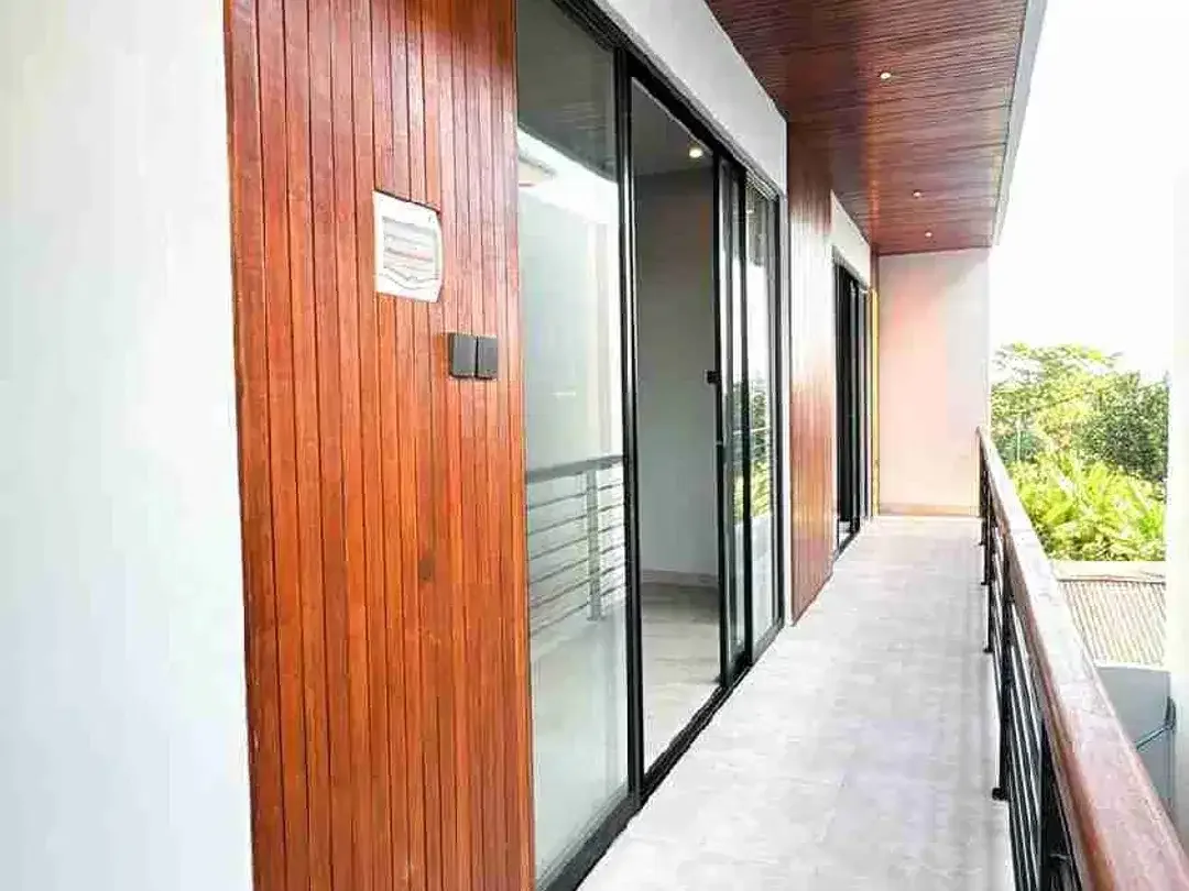 Disewakan Brand New Contemporary 2 Storey Villa di Munggu. - Image 8 of 8