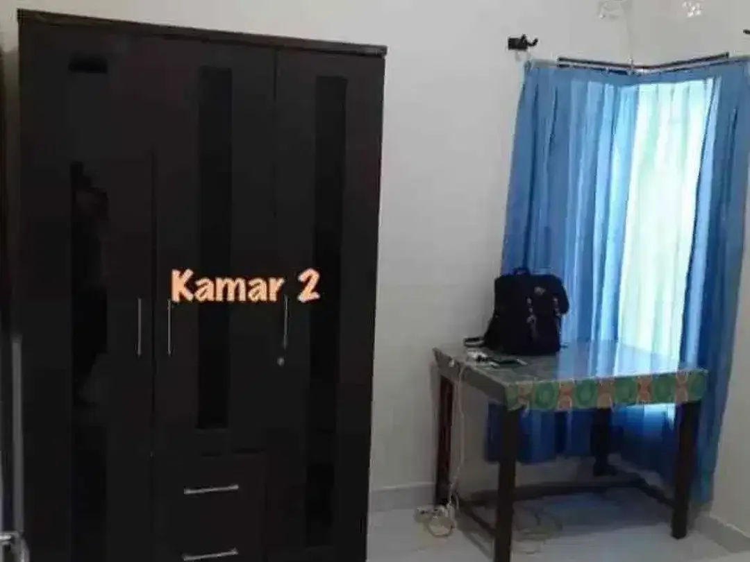 dijual rumah ( lingkungan perumahan) - Image 7 of 10