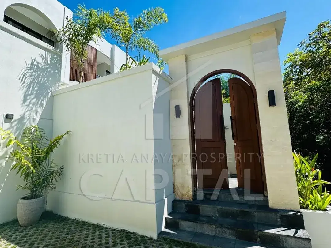VILLA MODERN TROPIS DI BALI LOKASI PREMIUM AREA UNGASAN DENGAN VIEW GWK - Image 3 of 10
