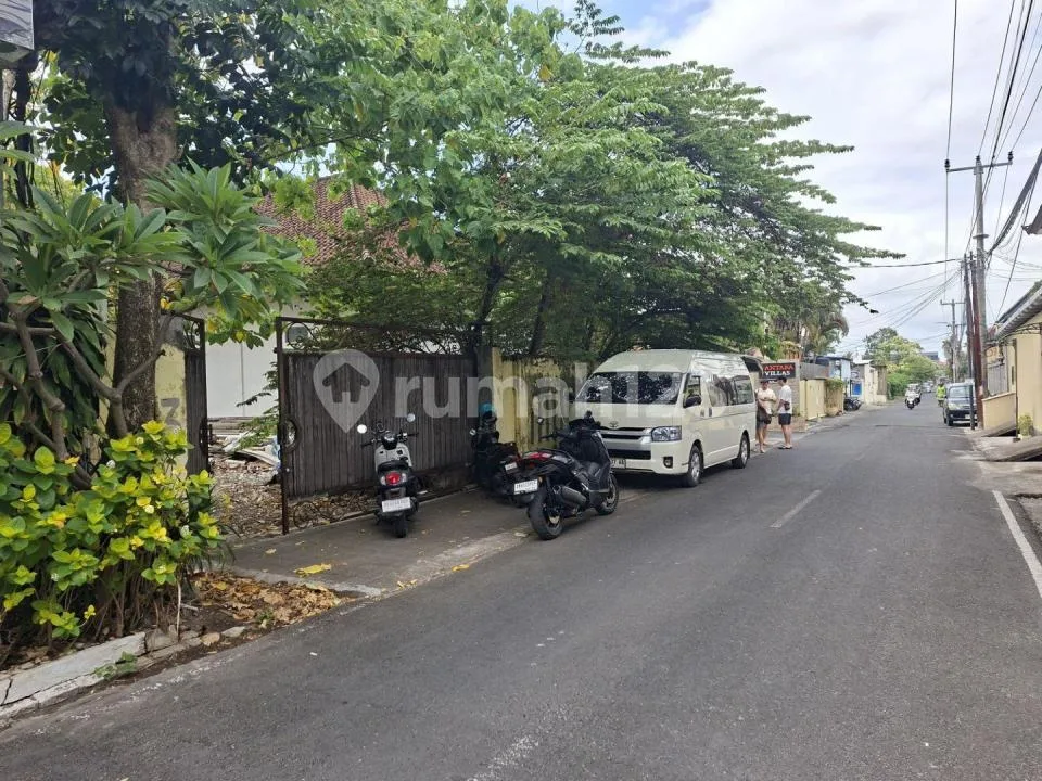 Dijual Tanah Seminyak / Jalan Nakula Barat / Kuta - Bali - Image 3 of 4