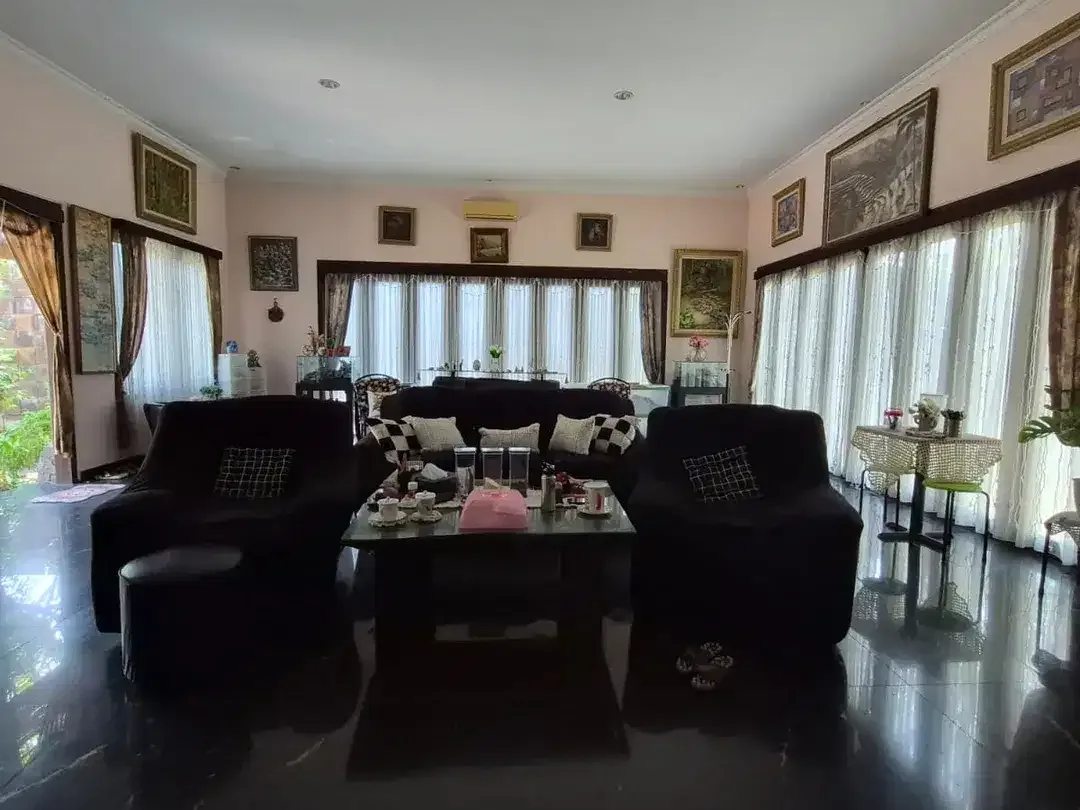 Freehold  - Balinese home with expansive 1,000 m² land in batu bulan with rice fields view, Bali - Image 8 of 10