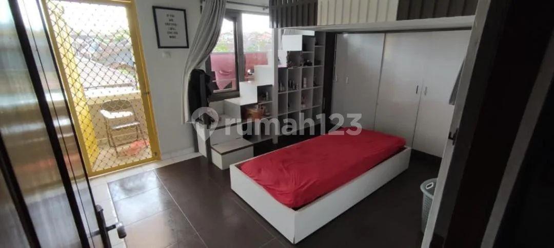 Dijual - Rumah Besar di Padangsambian, Denpasar Barat - Image 4 of 4
