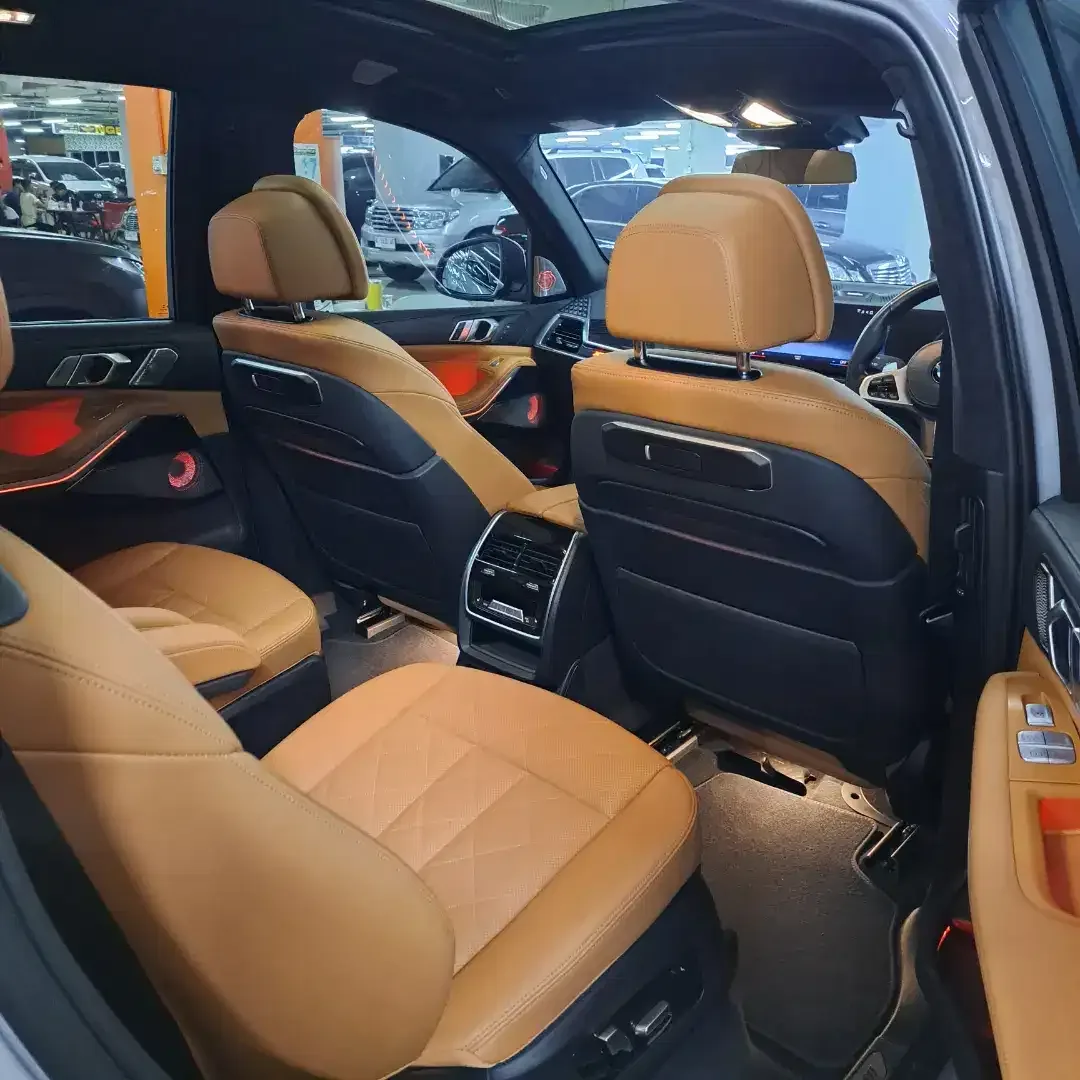 (Odo 9 rb) BMW X7 M SPORT 2023 - Image 6 of 7