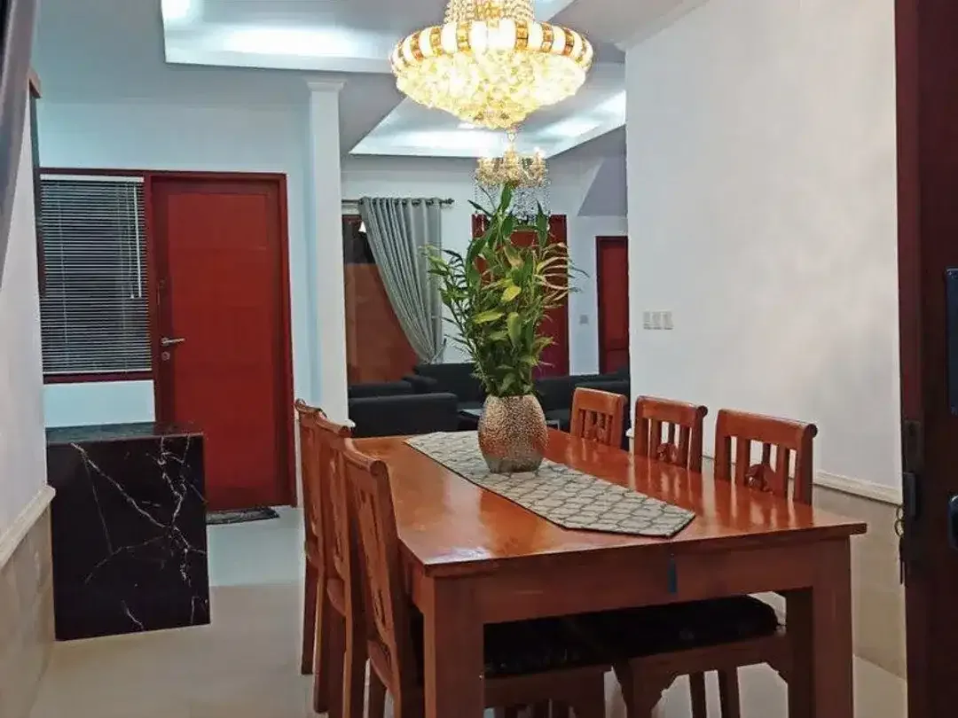Modern Exclusive 3-Bedroom Villa For Rent In Jimbaran - Image 3 of 9