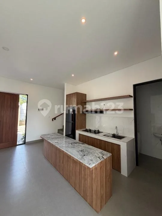 Rumah Baru 3 Kamar 2 Lantai Disewa di Tukad Balian Sanur - Image 3 of 4