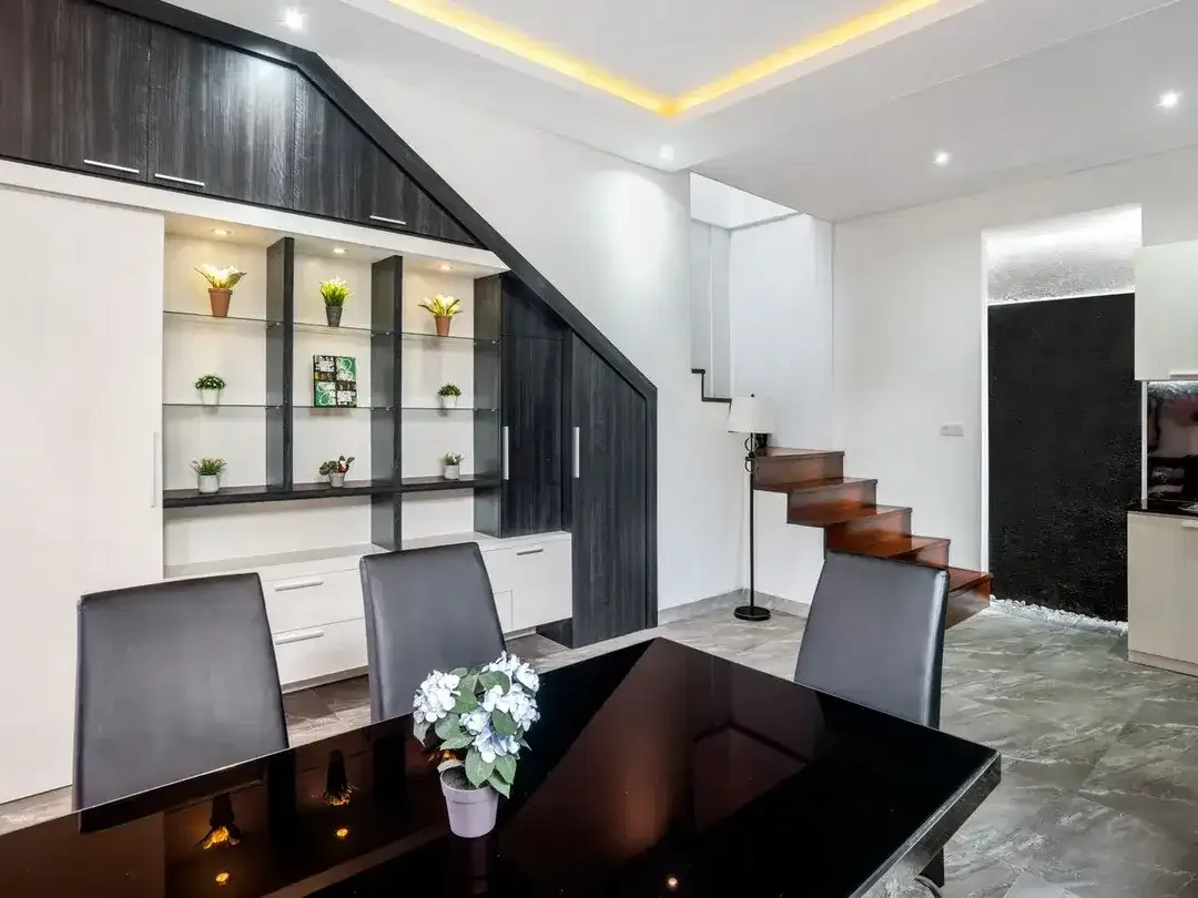 Leasehold - Luxurious 3-Bedroom Villa in Seminyak with Private Pool - Image 9 of 10