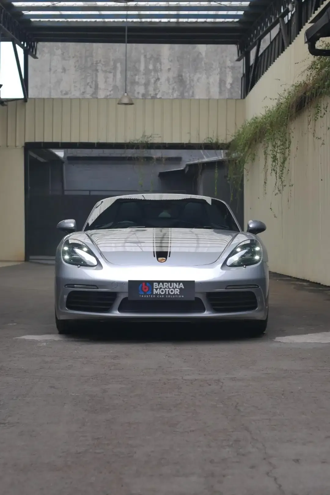 [ LIKE NEW ] PORSCHE BOXTER 718 2.0 PDK SPORT CHRONO 2025 - Image 2 of 10