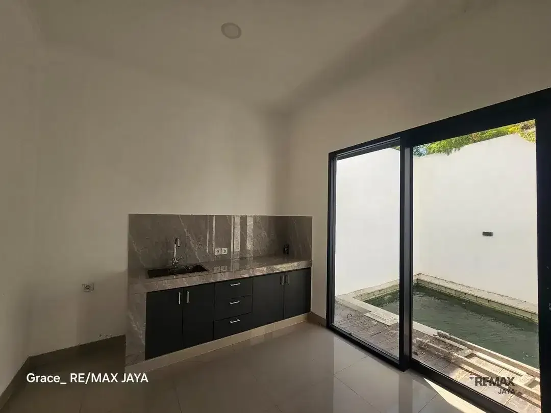 Rumah Minimalis ada Pool Dijual di Komplek Villa Privat Mumbul Benoa - Image 7 of 10