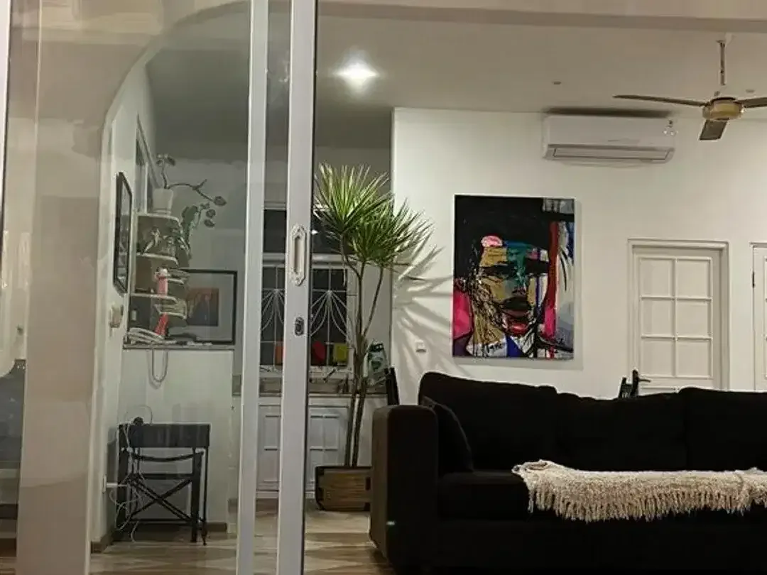 Charming 2Br Villa In Prime Seminyak Walking Distance To Restaurants & Attractions - Image 4 of 10