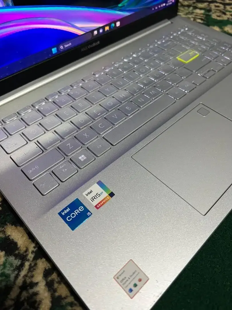 Laptop Asus X513EA Core i5 Gen 11 Layar Oled SSD 512GB Ram 8GB - Image 7 of 8