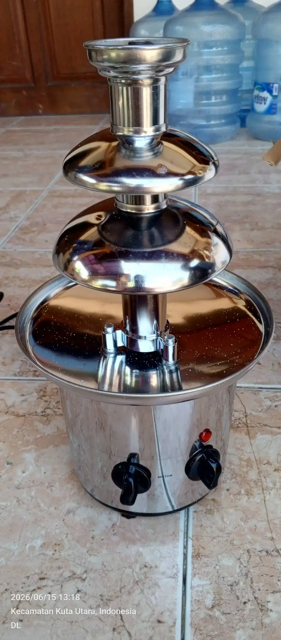 [CUCI GUDANG / JUAL RUGI] Cokelat Fountain / Mesin Air Terjun Cokelat - Image 7 of 10