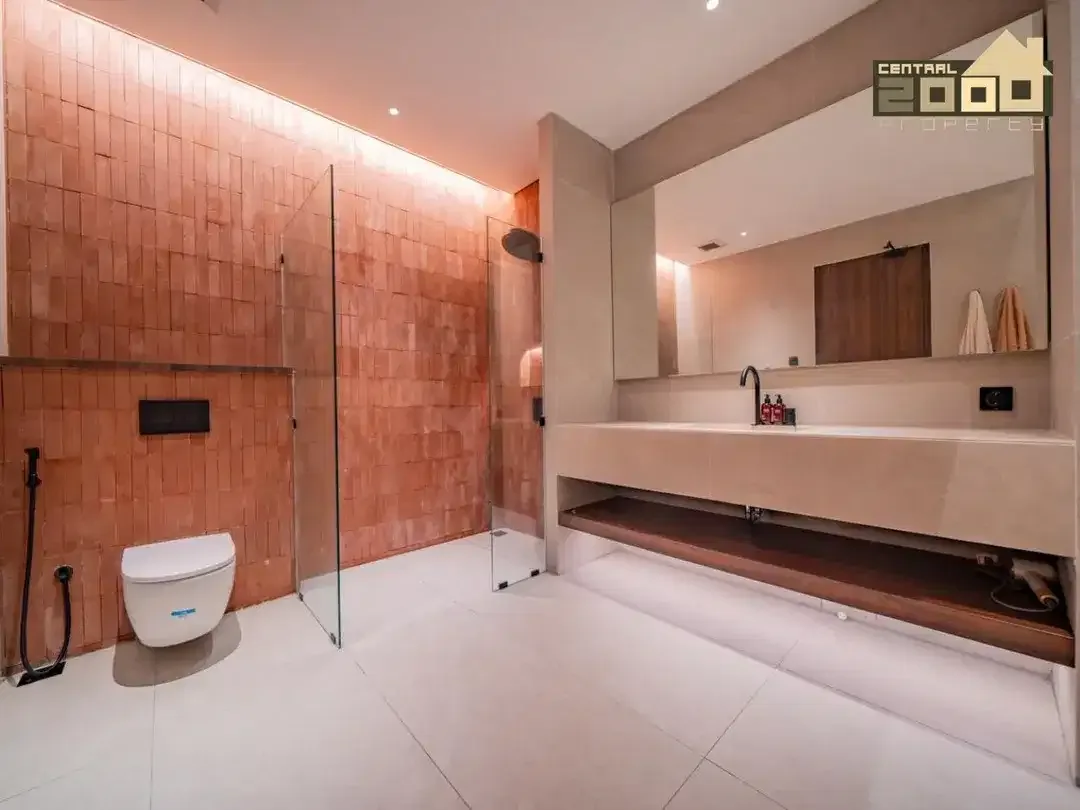 Exclusive 2-Bedroom Tropical Villa In Seminyak - Image 10 of 10