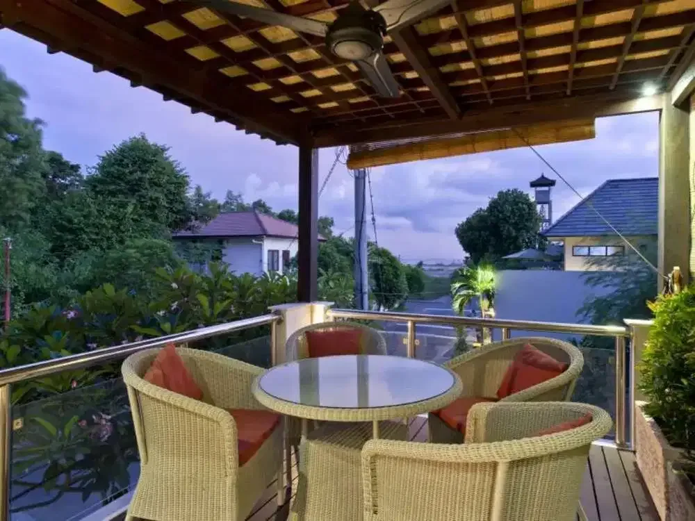 Luxury villa for sale, walk to Mertasari beach Sanur, Denpasar Bali - Image 8 of 10