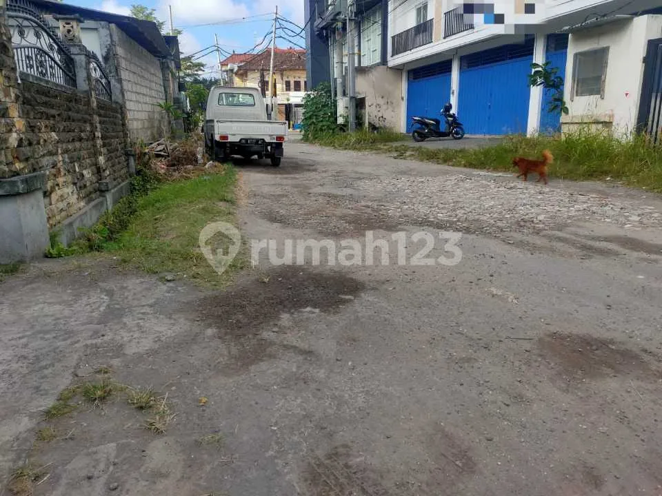 Hot List Di Jual Tanah Bonus Bangunan Ruko 4 Unit Dan 4 Unit Bangunan Lantai Ii Lokasi Tukad Barito Renon Denpasar Selatan - Image 1 of 3