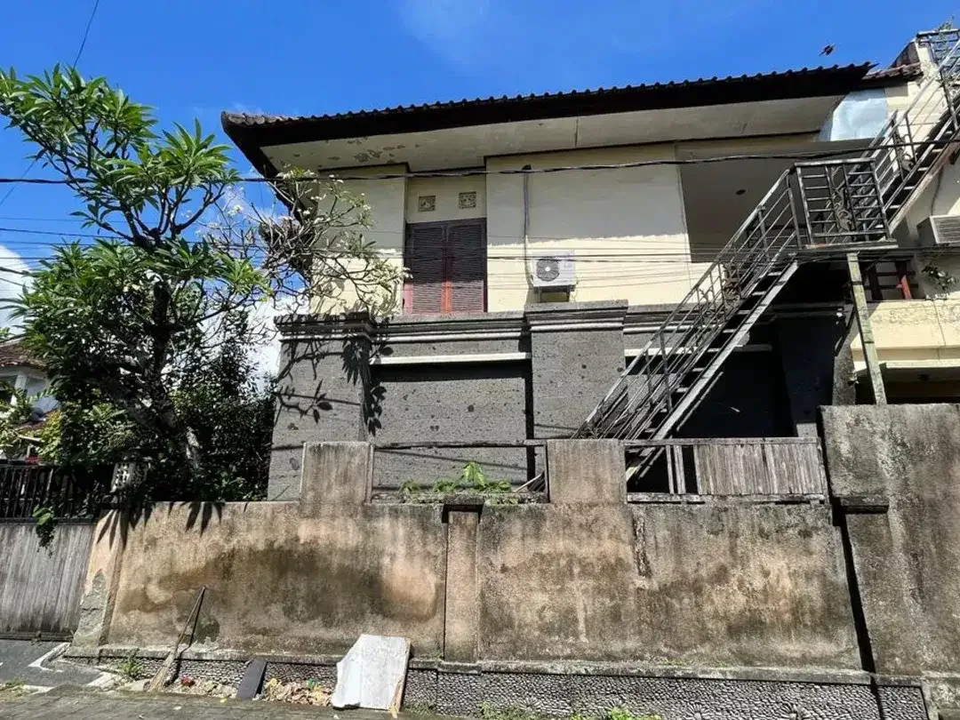 Dijual Rumah 2 Lantai Di Kawasan Premium Batubulan - Image 2 of 9