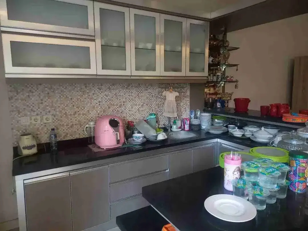 Rumah 2 Lantai Terletak di Jl. Tukad Pule, Sesetan - Denpasar Selatan, BALI


Spesifikasi :
LT 391m2dan LB 469m2
4 kamar Tidur
4 Kamar Mandi
Dapur Kotor
Dapur Bersih
Garase 
Halaman Depan dan Halaman - Image 9 of 10