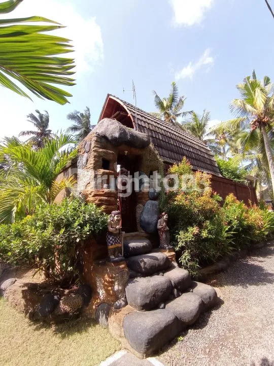 DISEWAKAN VILLA DENGAN PRIVATE POOL DEKAT CIPUTRA KEDUNGU BALI - Image 4 of 4
