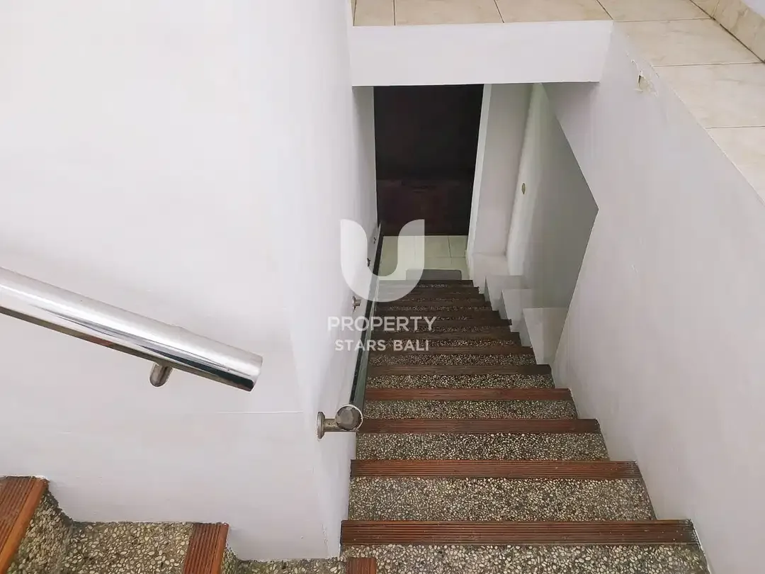 DIJUAL RUMAH TINGGAL DENGAN RUKO 2.5 LANTAI DI GUNUNG AGUNG, DENPASAR - Image 9 of 10