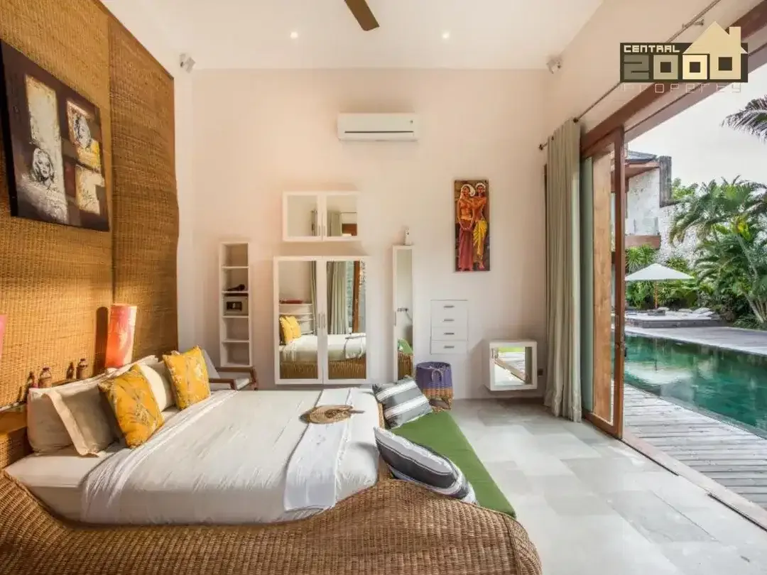 For Sale / Freehold : Luxury Villa, Pantai Petitenget, Seminyak, Bali - Image 9 of 10